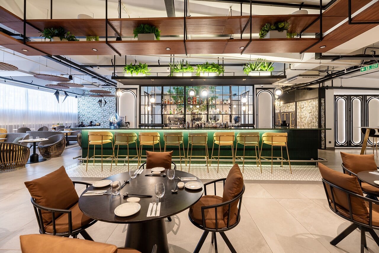 Slate — Kitchen & Bar